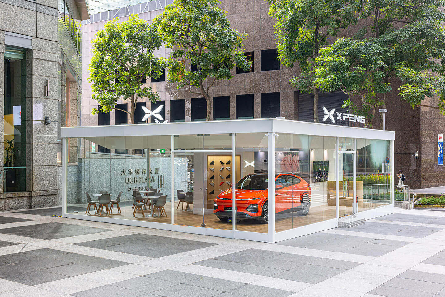 XPENG G6 Debuts in Singapore with Immersive Pop-Up Showroom at UOB Plaza 2